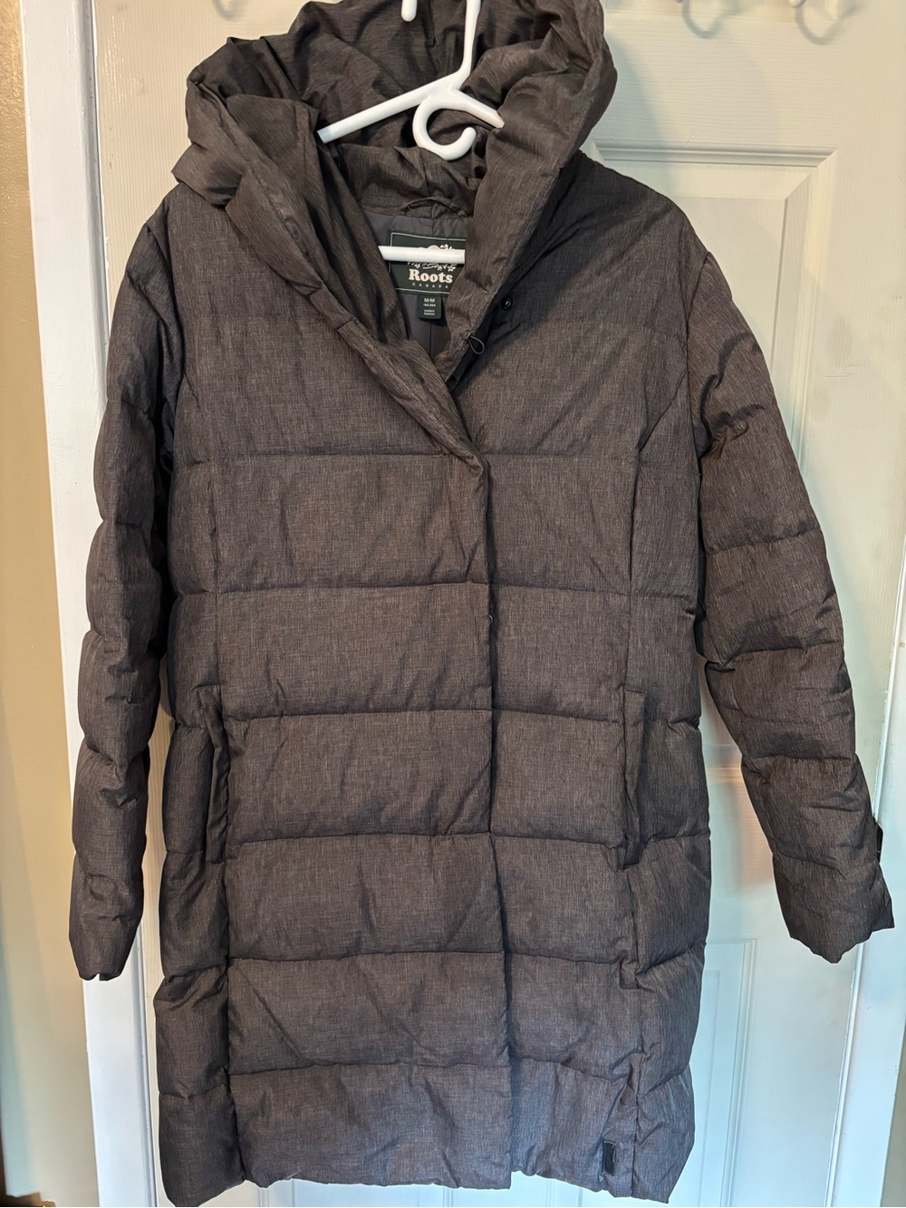 Roots Women's Dark Gray Puffer Coat